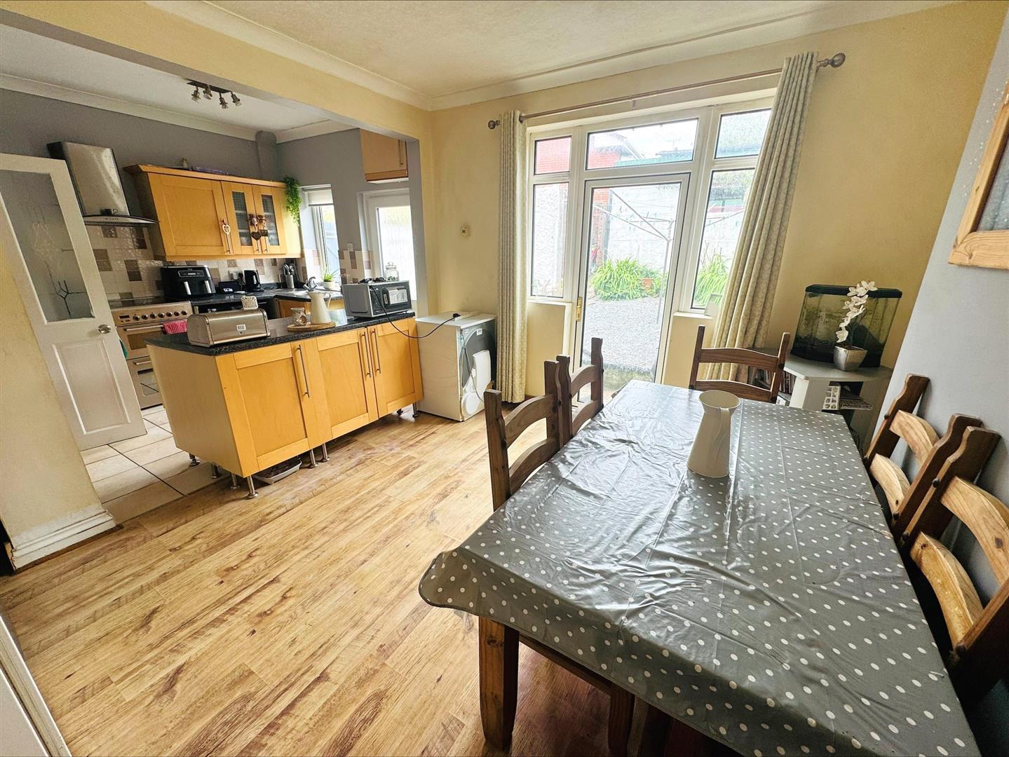 Dolau Fan Road, Burry Port, SA16 0RD